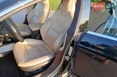Ліфтбек Tesla Model S 2016 в 