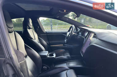 Лифтбек Tesla Model S 2018 в 