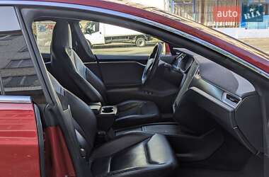 Ліфтбек Tesla Model S 2015 в 