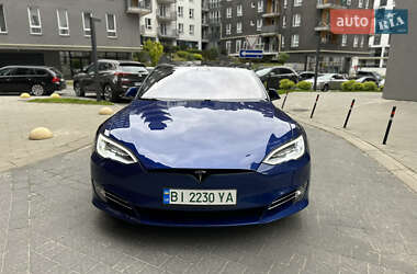 Лифтбек Tesla Model S 2020 в 