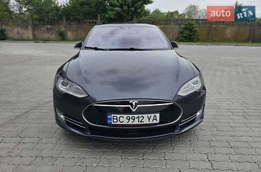 Ліфтбек Tesla Model S 2015 в 