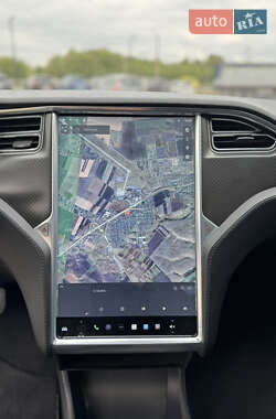 Ліфтбек Tesla Model S 2015 в 