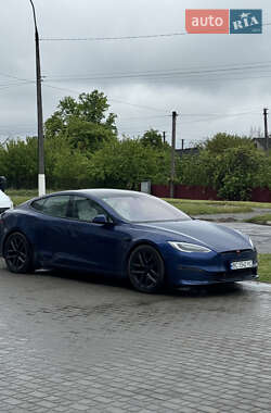 Лифтбек Tesla Model S 2021 в 