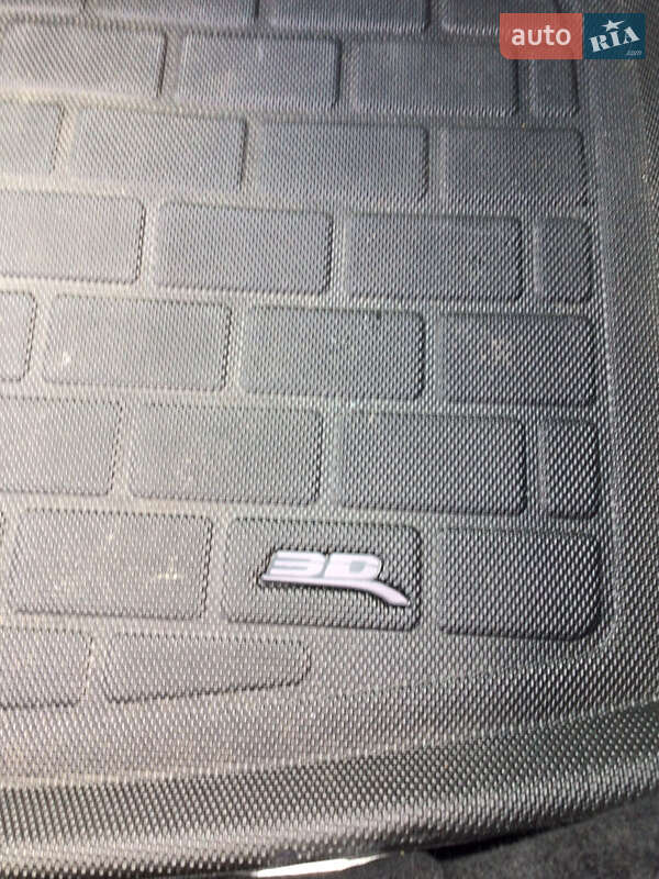 Лифтбек Tesla Model S 2022 в Харькове