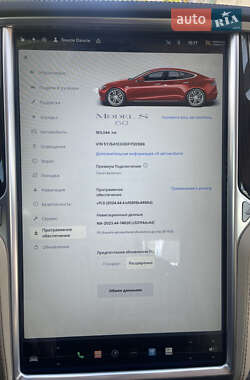 Лифтбек Tesla Model S 2013 в 