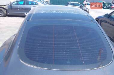 Лифтбек Tesla Model S 2014 в 