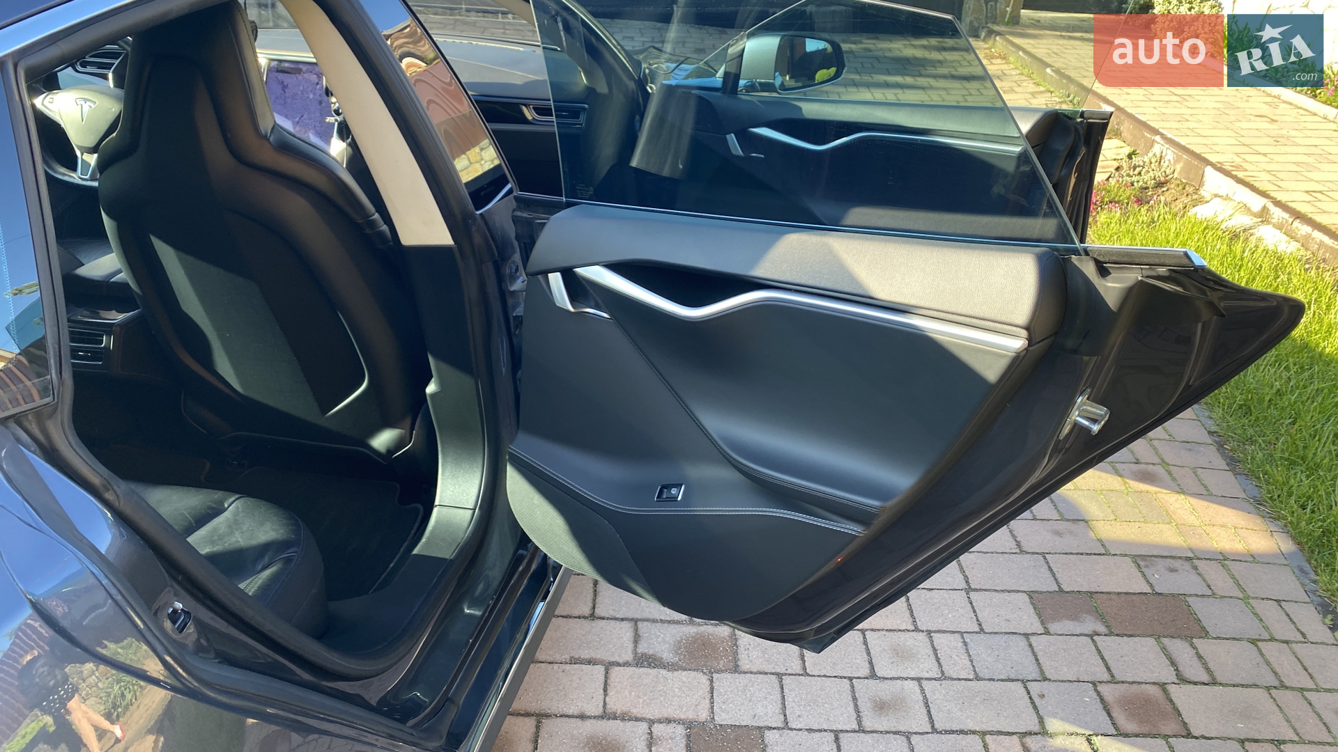 2015 Tesla Model S - мініатюра 22