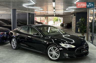 Лифтбек Tesla Model S 2013 в Одессе