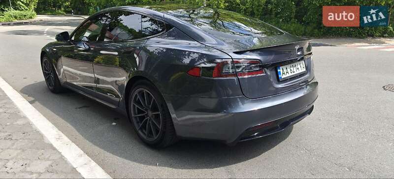 Лифтбек Tesla Model S 2021 в Киеве фото 7 Лифтбек Tesla Model S 2021 в Киеве