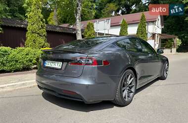 Лифтбек Tesla Model S 2021 в 