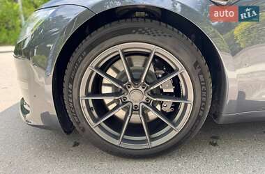 Лифтбек Tesla Model S 2021 в 