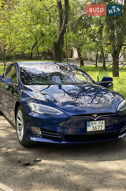 Ліфтбек Tesla Model S 2019 в Одесі