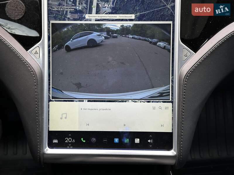 Лифтбек Tesla Model S 2015 в Киеве