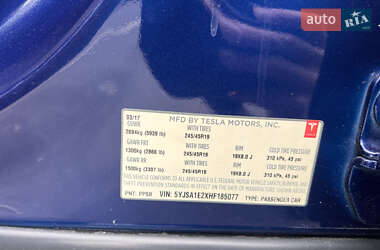 Ліфтбек Tesla Model S 2017 в 