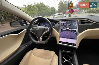 Ліфтбек Tesla Model S 2017 в 