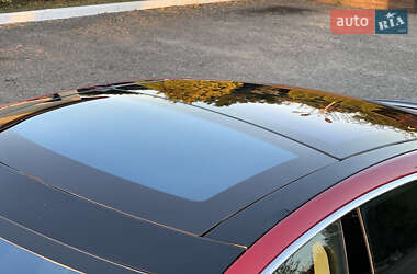 Лифтбек Tesla Model S 2013 в 