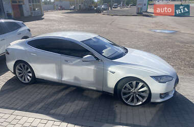 Лифтбек Tesla Model S 2012 в Овруче