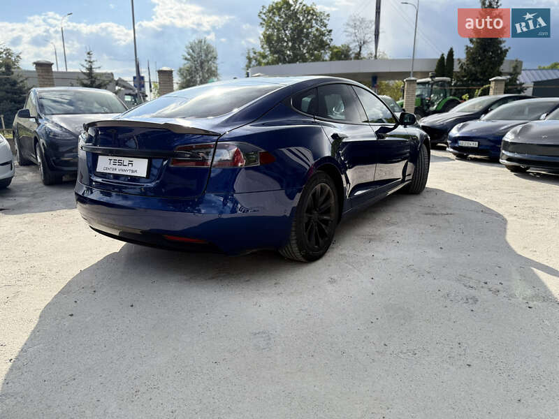 Лифтбек Tesla Model S 2019 в Виннице