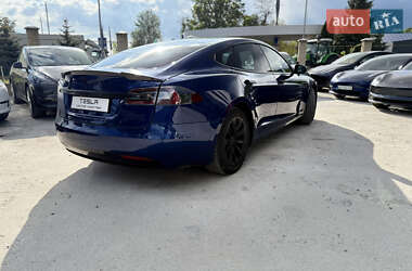 Лифтбек Tesla Model S 2019 в 