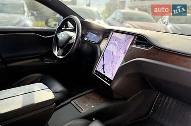 Лифтбек Tesla Model S 2019 в 