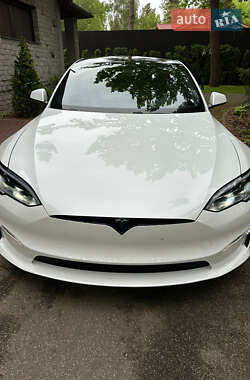 Лифтбек Tesla Model S 2022 в 