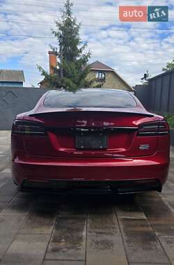Ліфтбек Tesla Model S 2023 в 