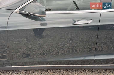 Лифтбек Tesla Model S 2014 в 