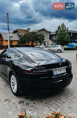 Лифтбек Tesla Model S 2018 в 