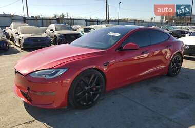 Tesla Model S 2021