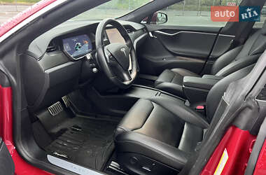 Лифтбек Tesla Model S 2019 в 