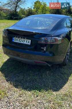 Ліфтбек Tesla Model S 2015 в 