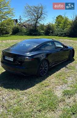 Ліфтбек Tesla Model S 2015 в 