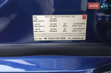 Лифтбек Tesla Model S 2016 в 