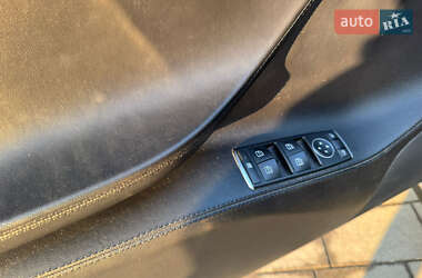 Лифтбек Tesla Model S 2013 в 