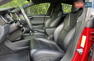 Ліфтбек Tesla Model S 2017 в 