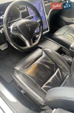 Лифтбек Tesla Model S 2016 в 