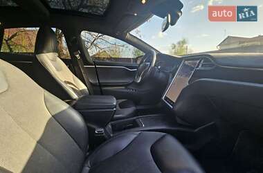 Лифтбек Tesla Model S 2016 в 
