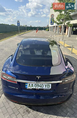 Ліфтбек Tesla Model S 2018 в 