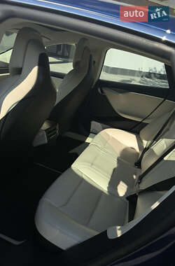 Ліфтбек Tesla Model S 2018 в 