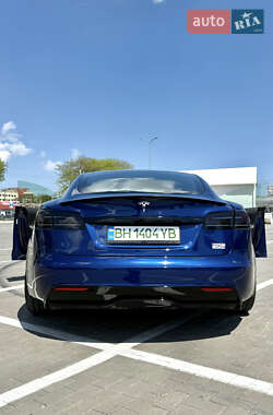 Лифтбек Tesla Model S 2021 в 