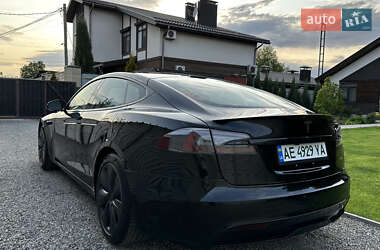 Лифтбек Tesla Model S 2021 в 