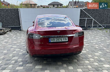 Лифтбек Tesla Model S 2017 в 
