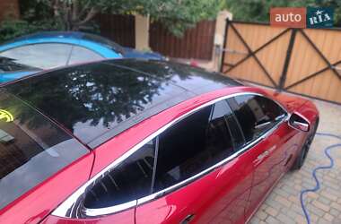 Лифтбек Tesla Model S 2018 в Хмельницком