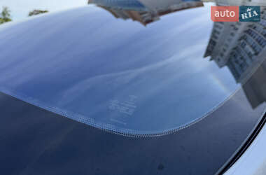 Лифтбек Tesla Model S 2014 в 