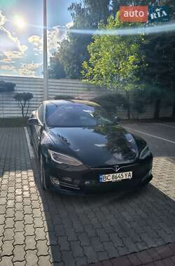 Лифтбек Tesla Model S 2018 в 