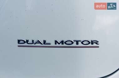 Ліфтбек Tesla Model S 2019 в 