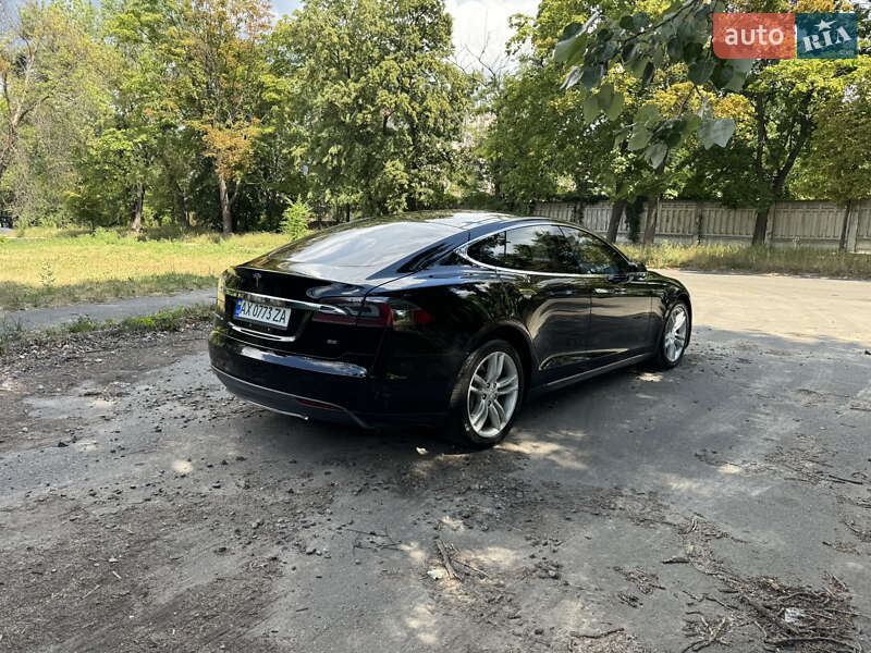 Лифтбек Tesla Model S 2014 в Харькове