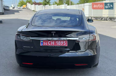 Лифтбек Tesla Model S 2017 в 