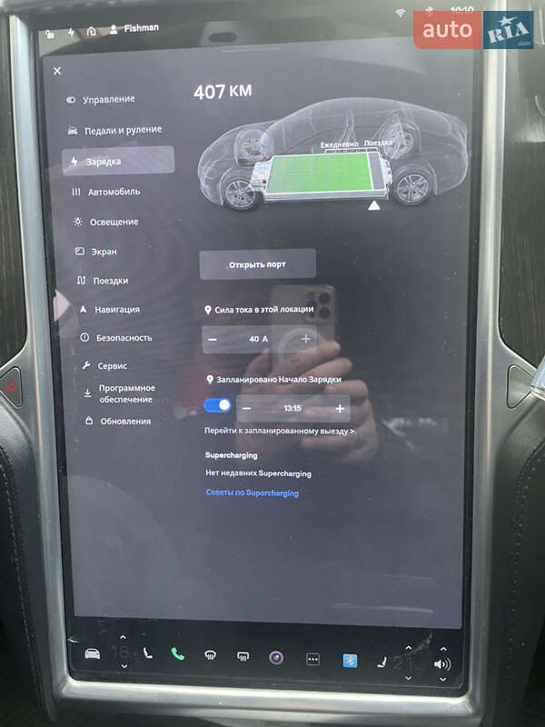 Лифтбек Tesla Model S 2013 в 