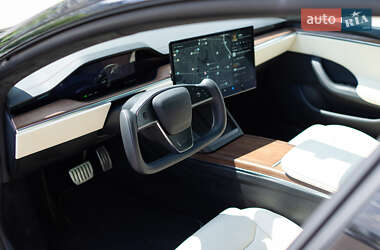 Лифтбек Tesla Model S 2023 в 